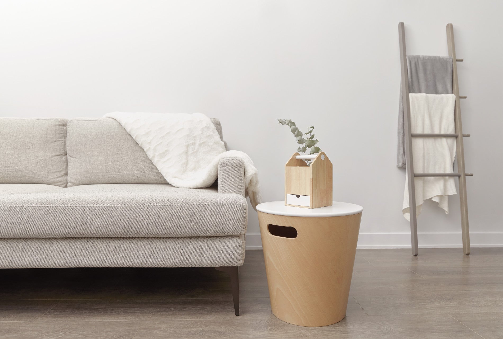 Tabouret de rangement Woodrow
